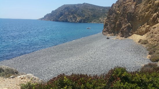 Οι Καλύτερες Παραλίες της Χίου – Εξερευνήστε το Αιγαιοπελαγίτικο Γαλάζιο